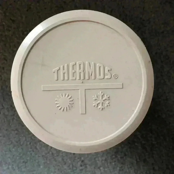 Vintage 1971 thermos - Picture 3 of 6
